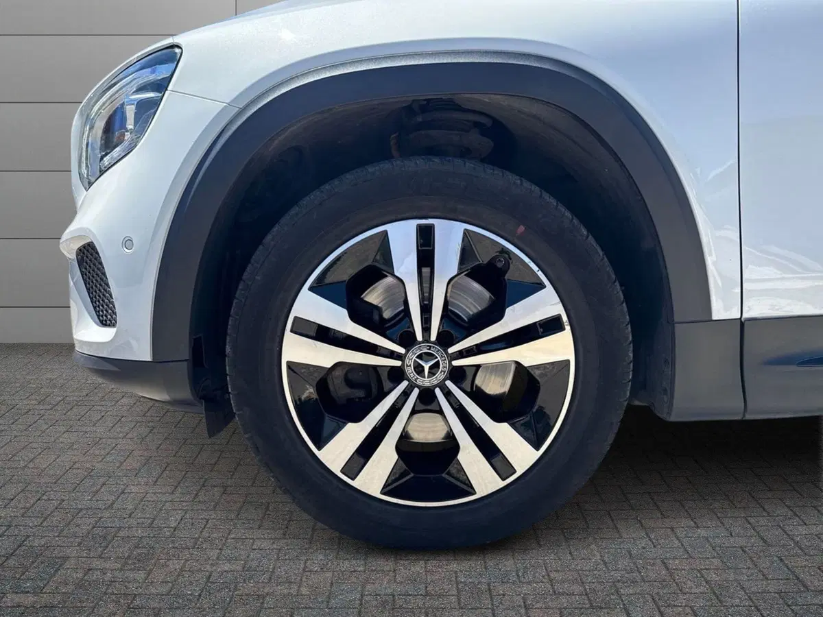 Mercedes-Benz GLB usata a Reggio Calabria (14)