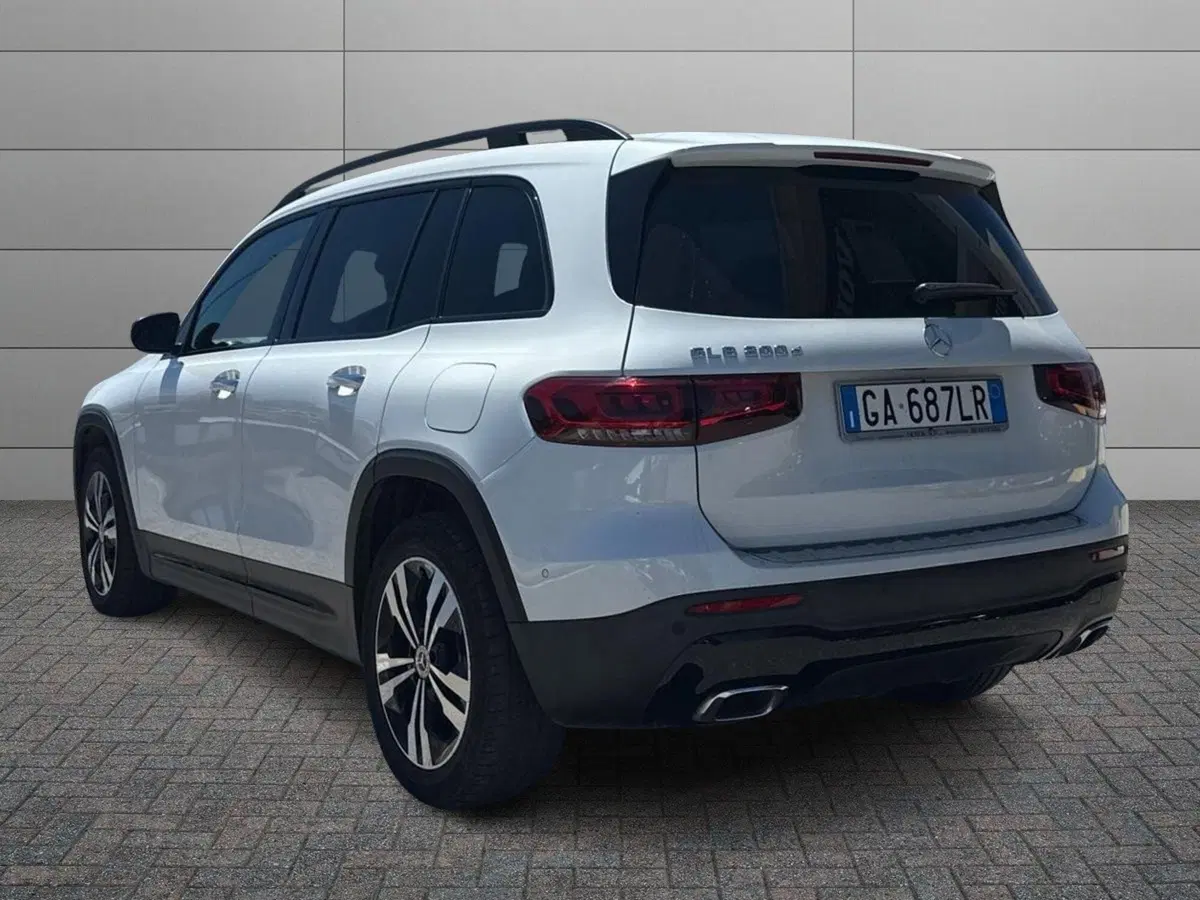 Mercedes-Benz GLB usata a Reggio Calabria (4)
