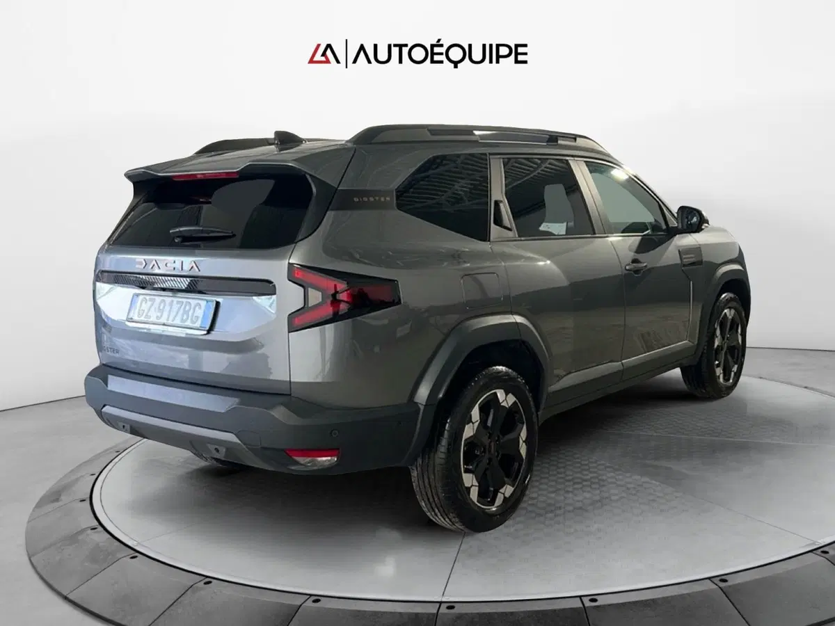 Dacia Bigster usata a Roma (5)