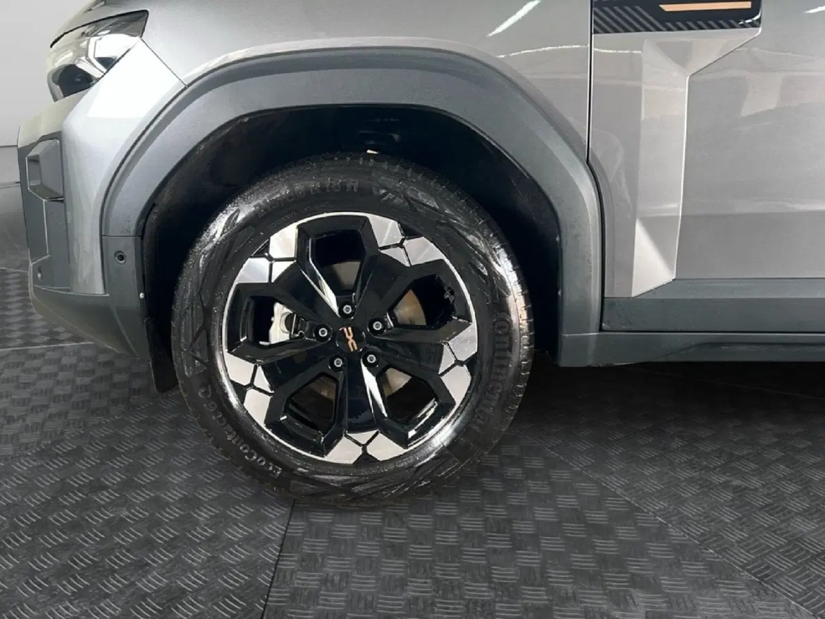Dacia Bigster usata a Roma (9)