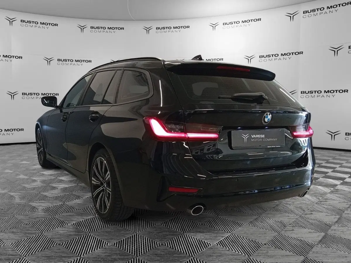 BMW Serie 3 Touring usata a Varese (4)