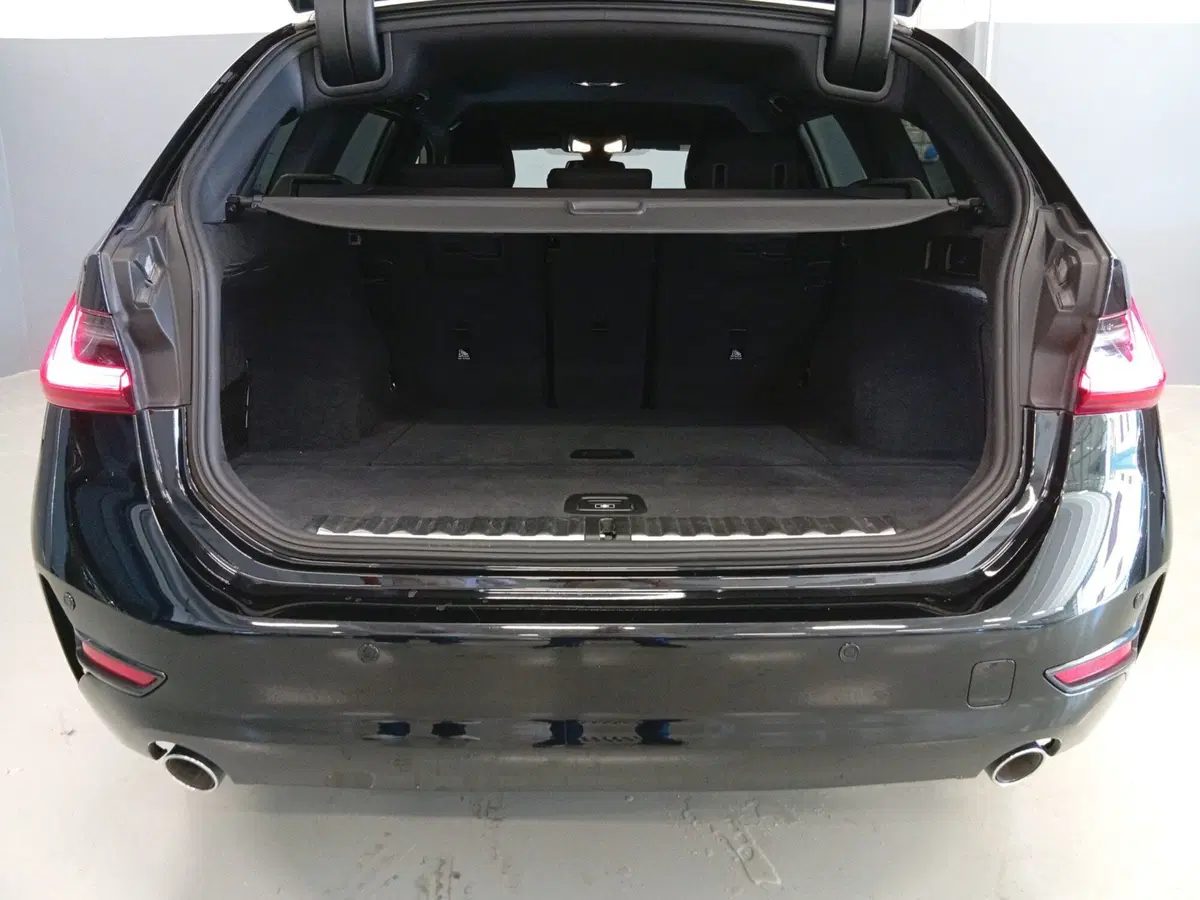 BMW Serie 3 Touring usata a Varese (7)