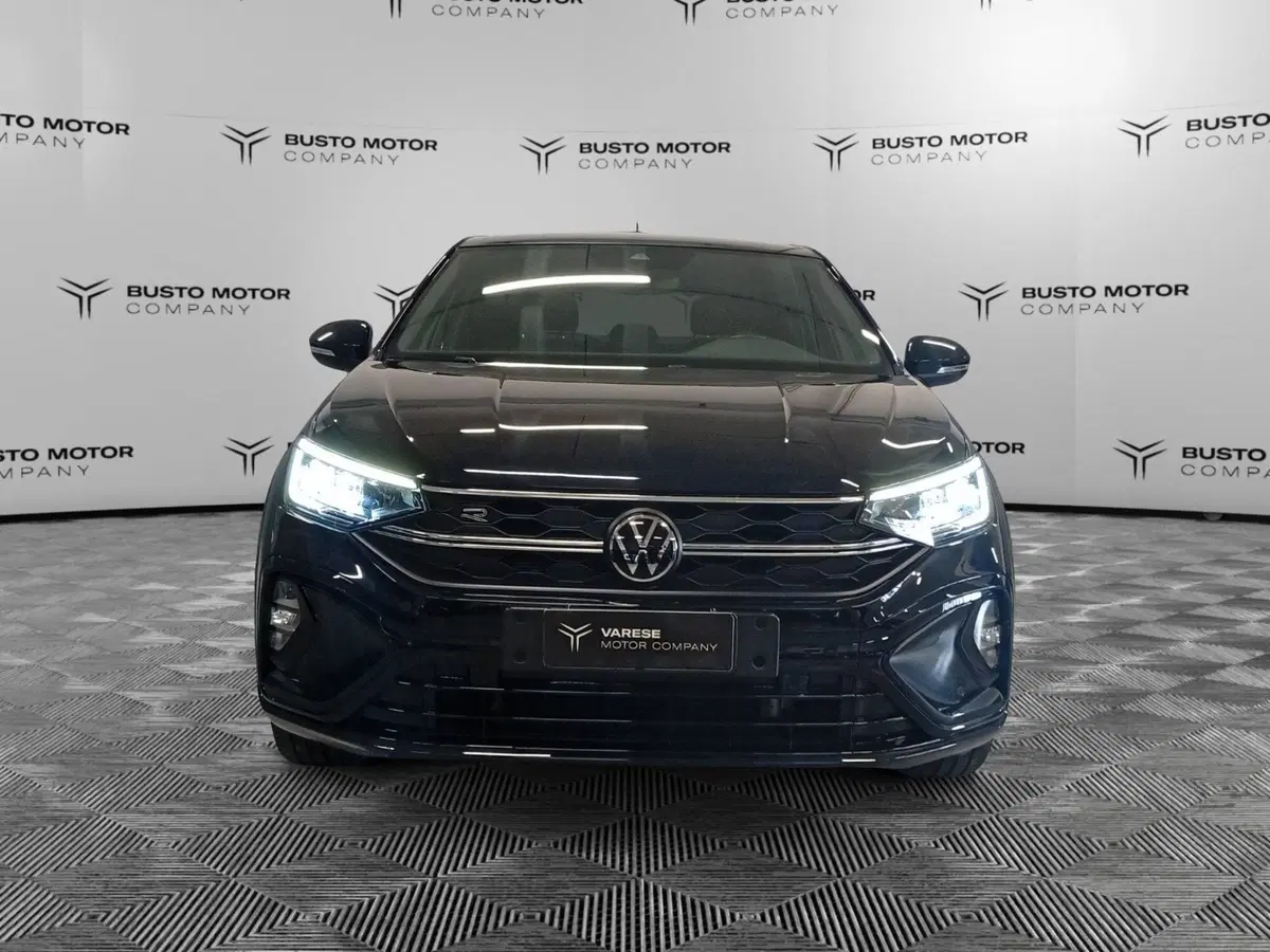 Volkswagen Taigo usata a Varese (2)