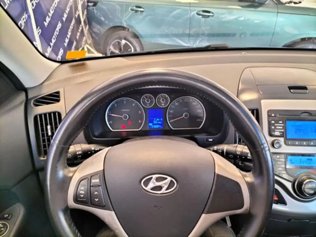 Hyundai i30 usata a Messina (14)