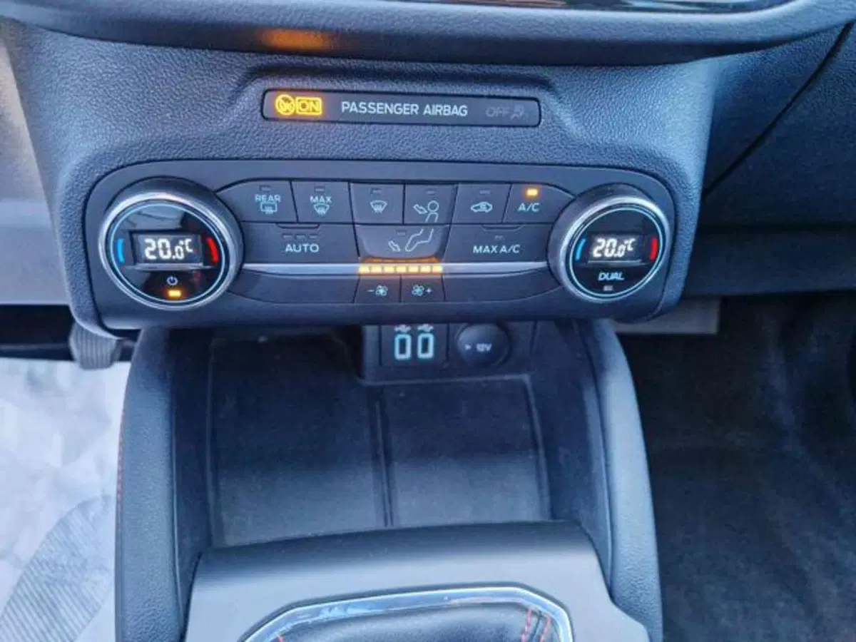 Ford Kuga usata a Bologna (13)