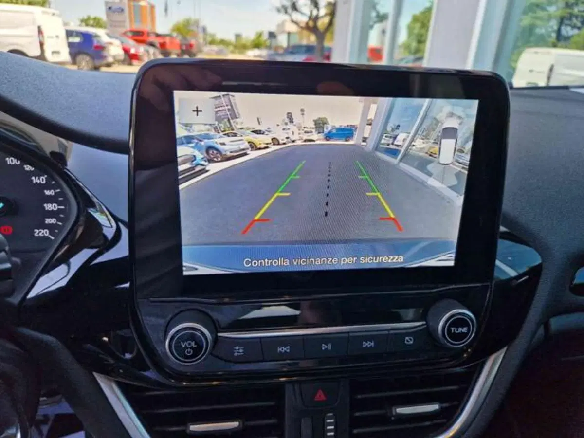 Ford Fiesta usata a Bologna (11)