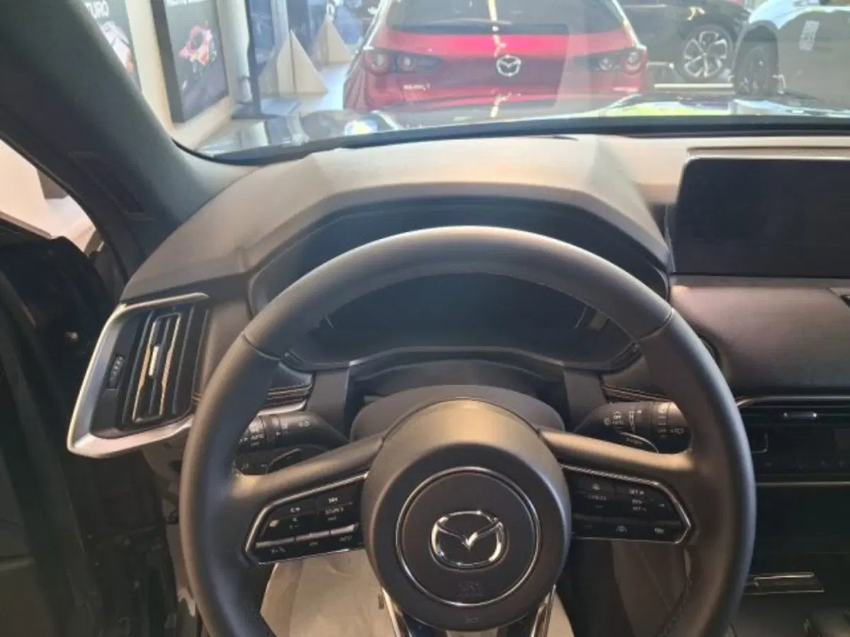 Mazda CX-60 nuova a Bologna (11)