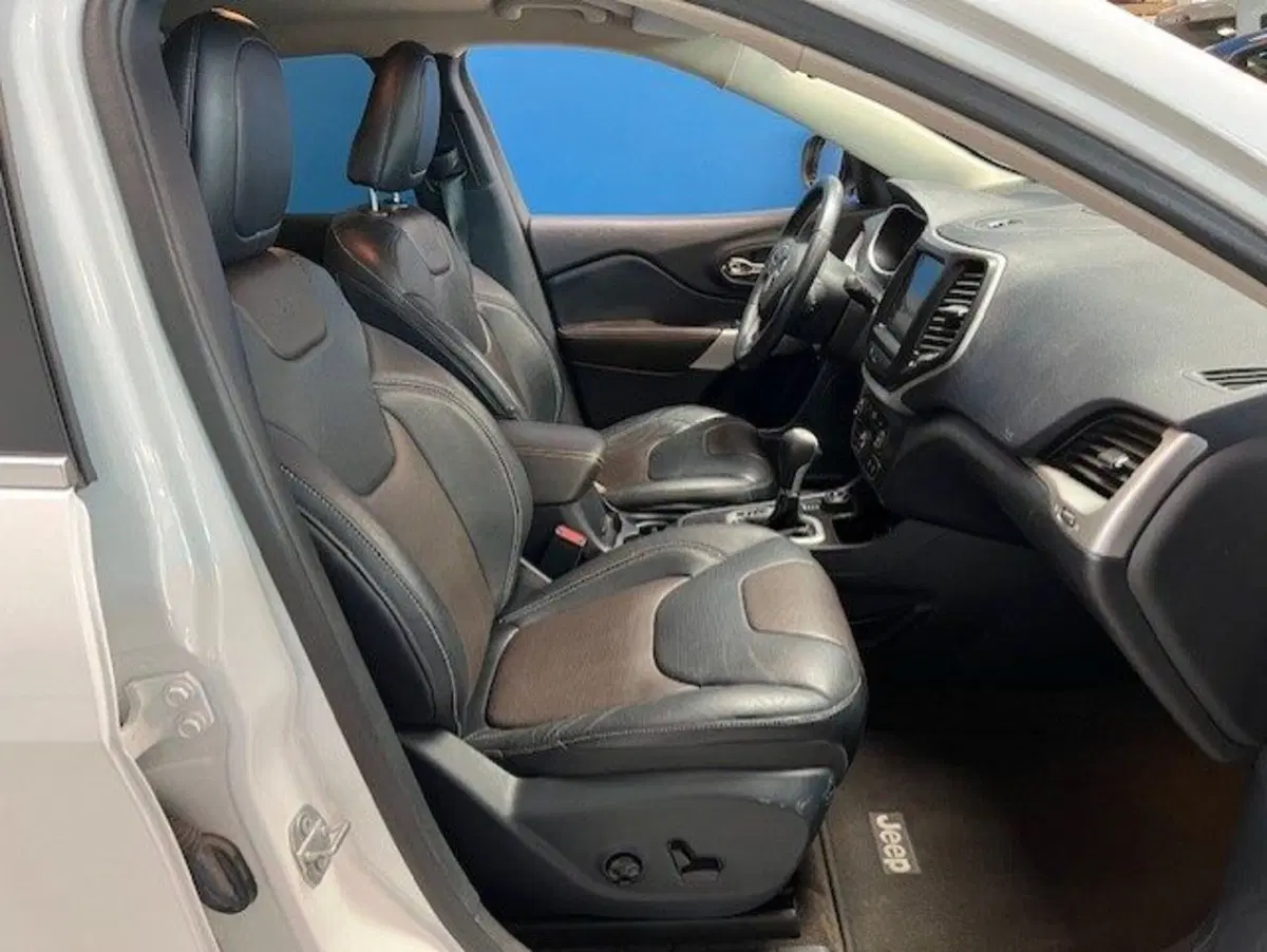 Jeep Cherokee usata a Cuneo (15)