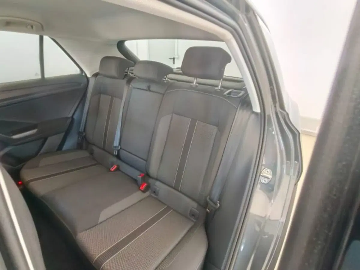 Volkswagen T-Roc usata a Cuneo (10)