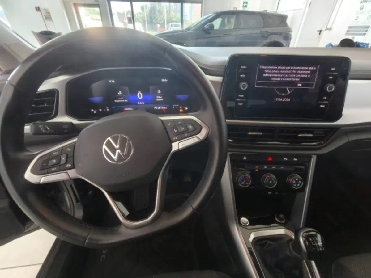 Volkswagen T-Roc usata a Cuneo (12)