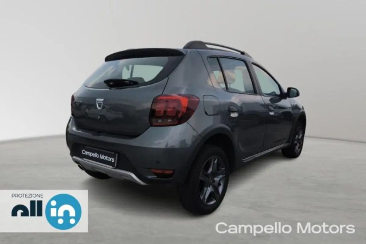 Dacia Sandero usata a Venezia (3)