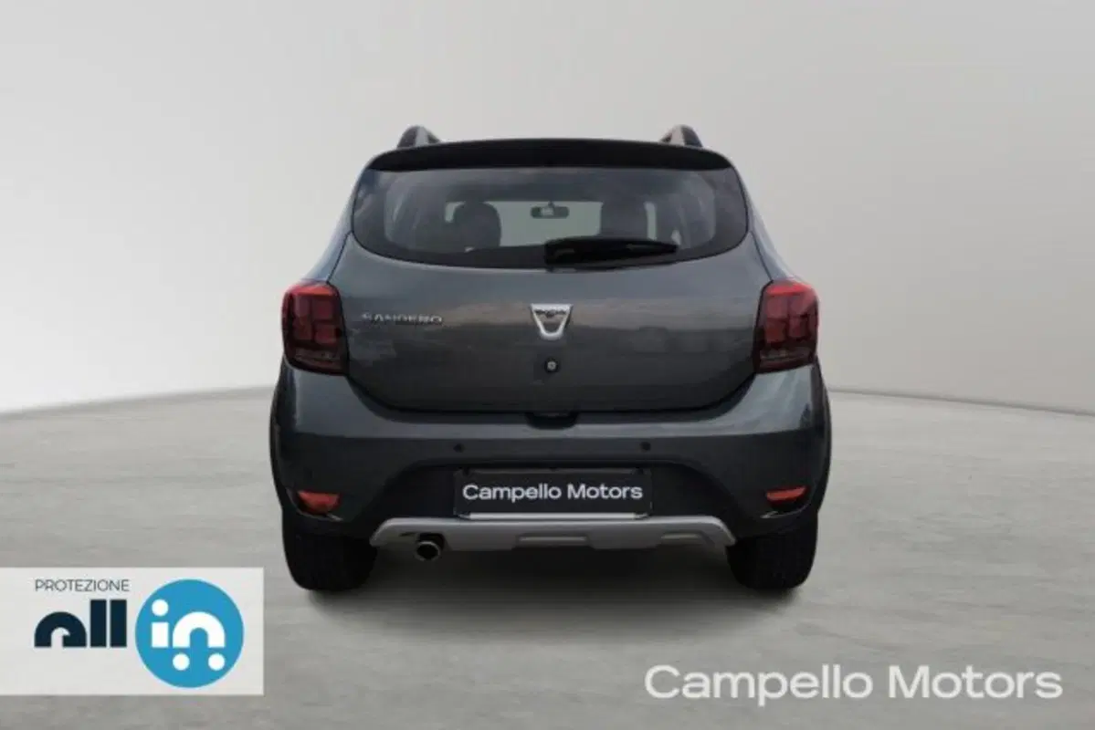 Dacia Sandero usata a Venezia (4)