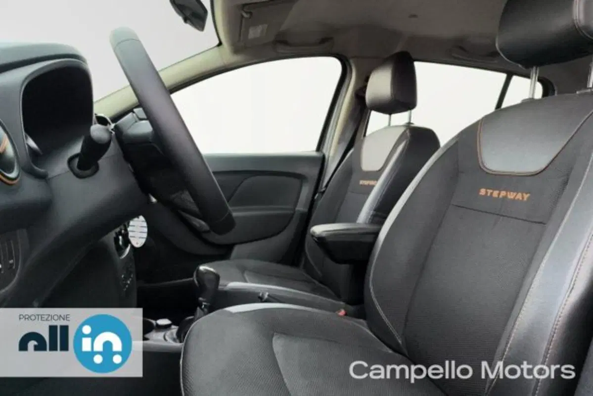 Dacia Sandero usata a Venezia (5)