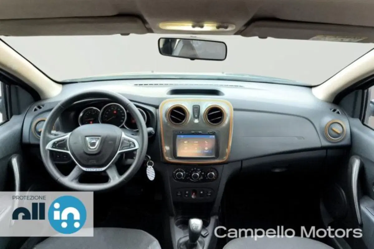 Dacia Sandero usata a Venezia (7)