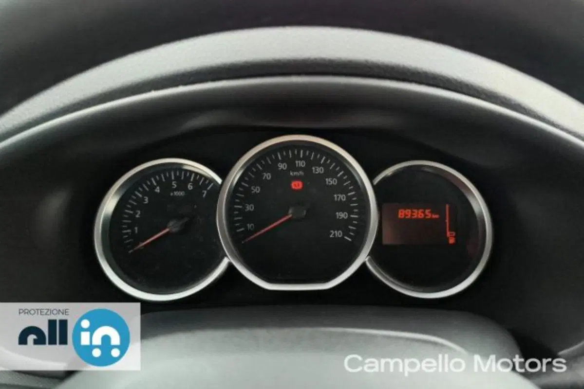 Dacia Sandero usata a Venezia (9)
