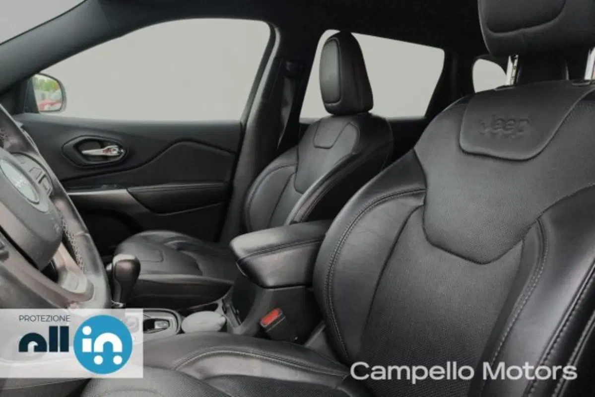 Jeep Cherokee usata a Venezia (5)