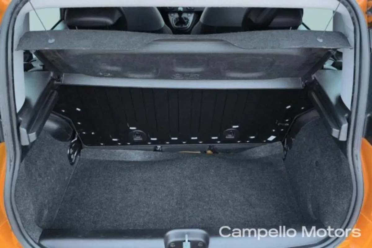 Fiat Panda usata a Venezia (15)
