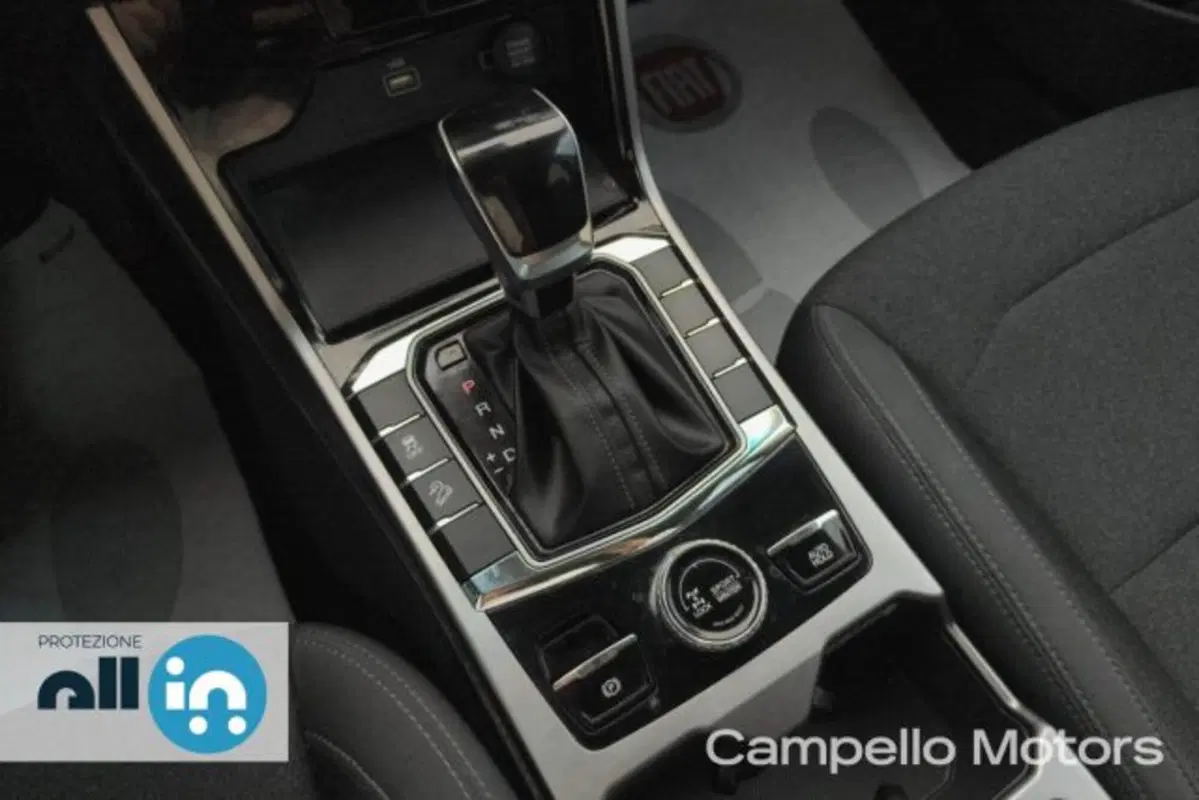 Ssangyong Korando usata a Venezia (13)