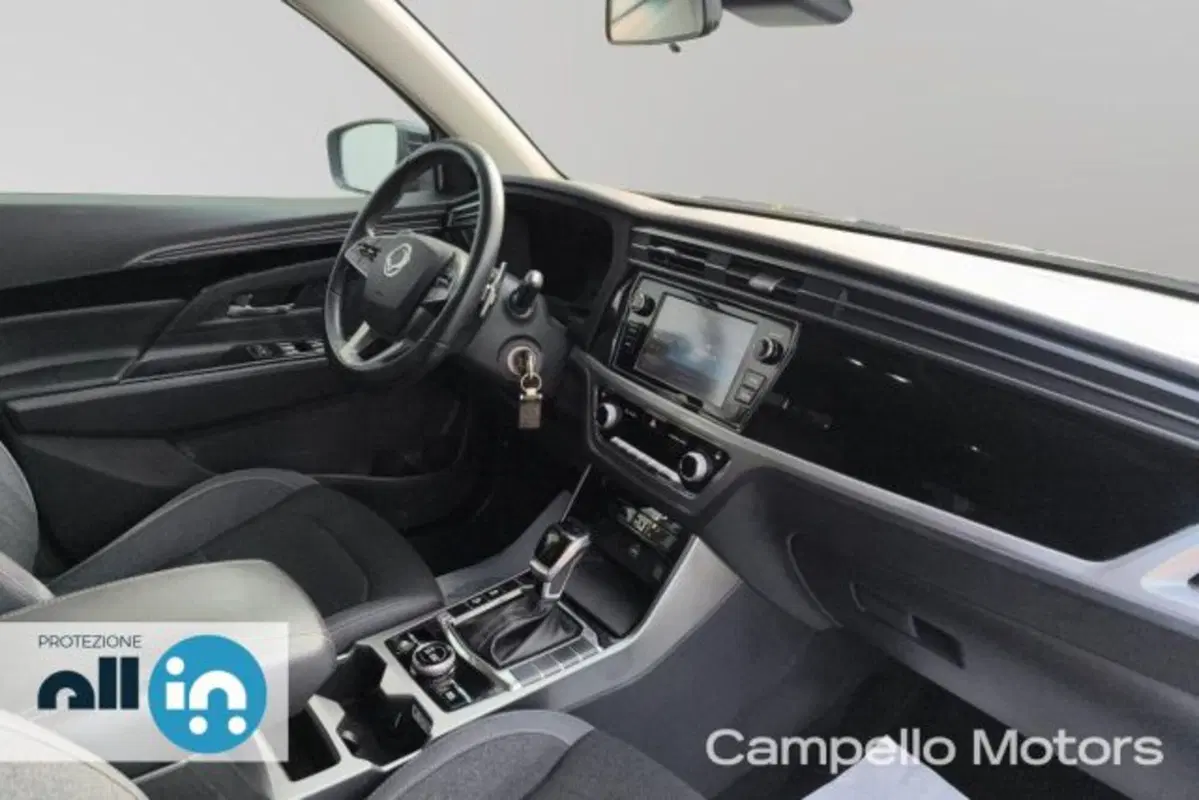 Ssangyong Korando usata a Venezia (14)