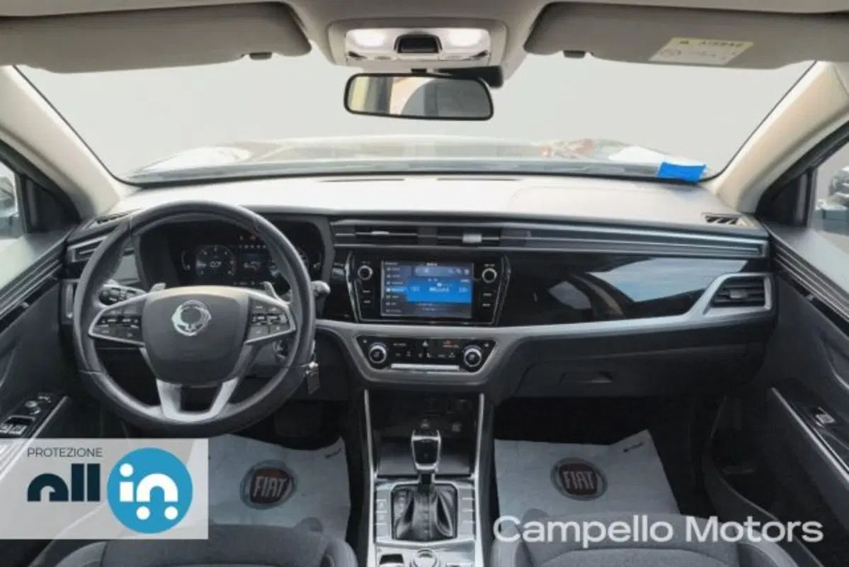 Ssangyong Korando usata a Venezia (7)