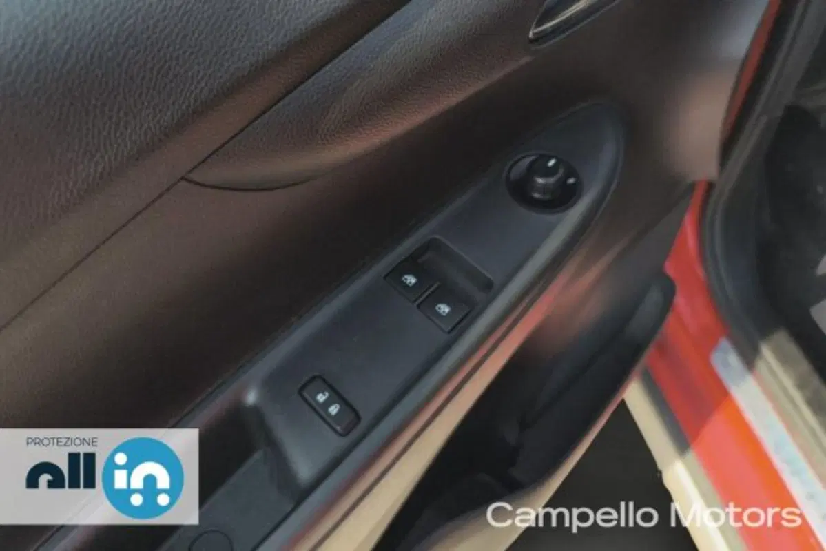 Opel Karl usata a Venezia (15)