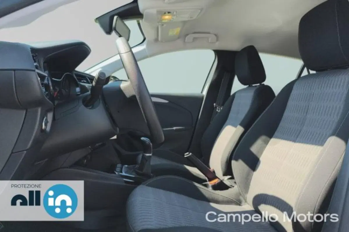 Opel Corsa usata a Venezia (5)