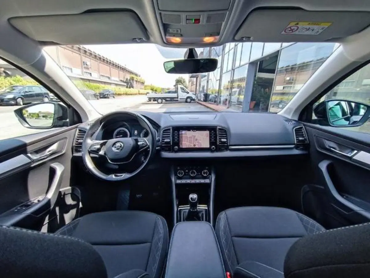 Skoda Karoq usata a Pisa (12)
