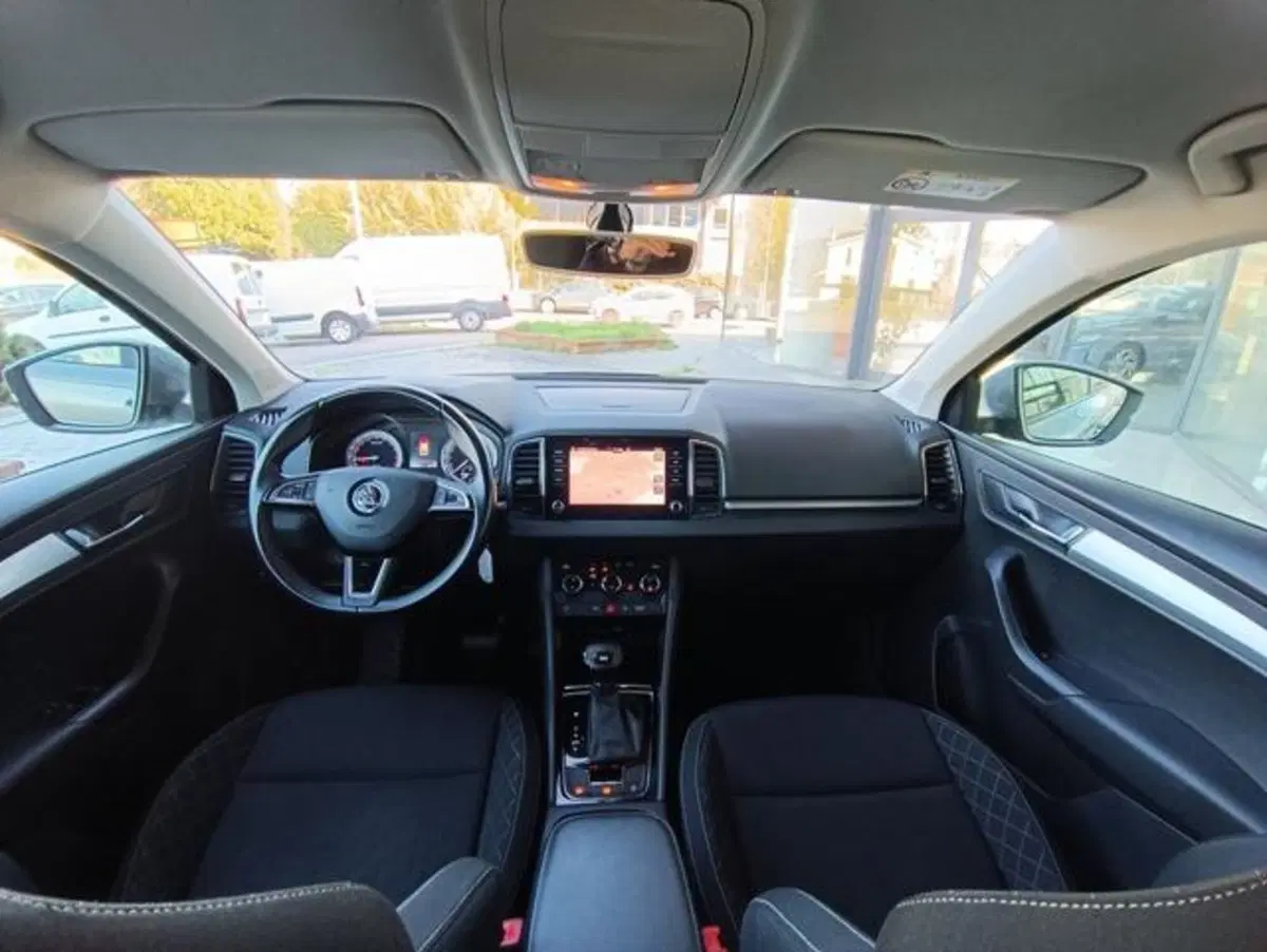 Skoda Karoq usata a Pisa (9)