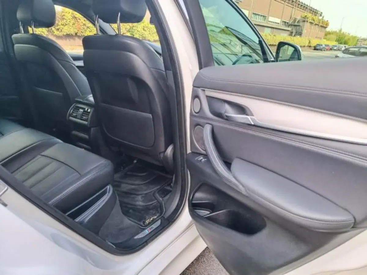 BMW X6 usata a Pisa (13)