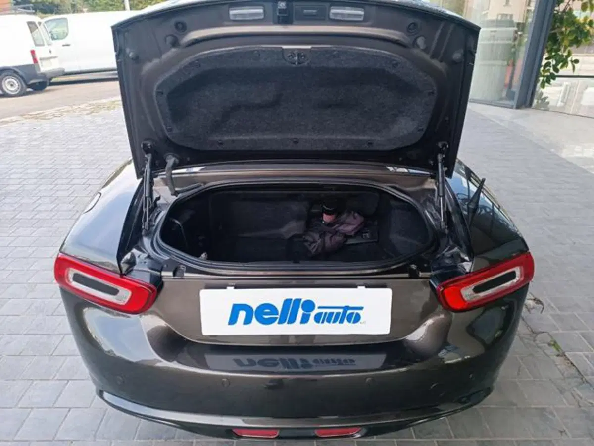 Fiat 124 spider usata a Pisa (2)