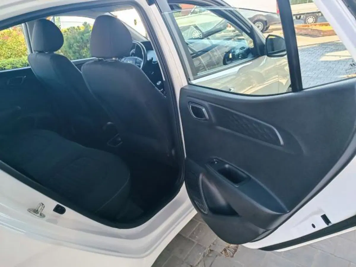Hyundai i10 usata a Pisa (12)