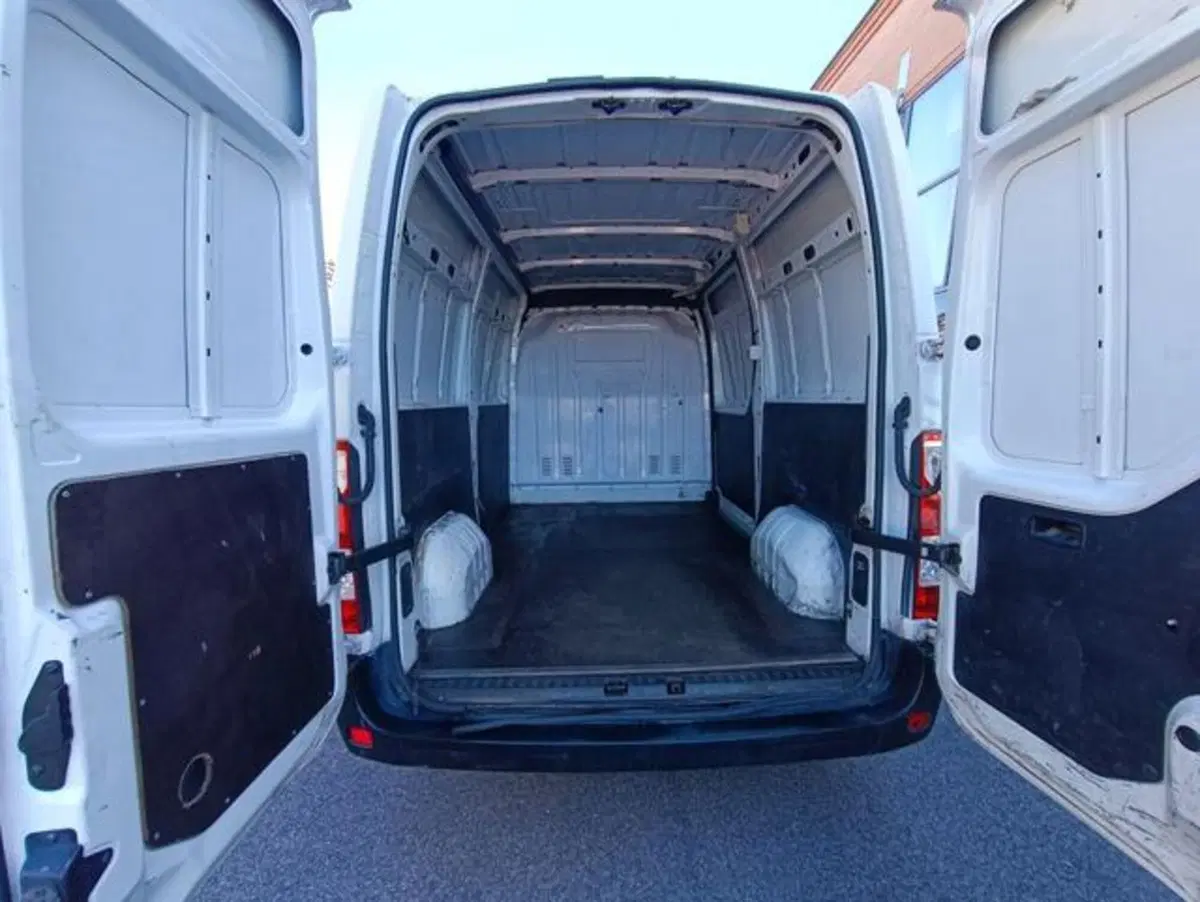 Renault Master Furgone usata a Pisa (15)