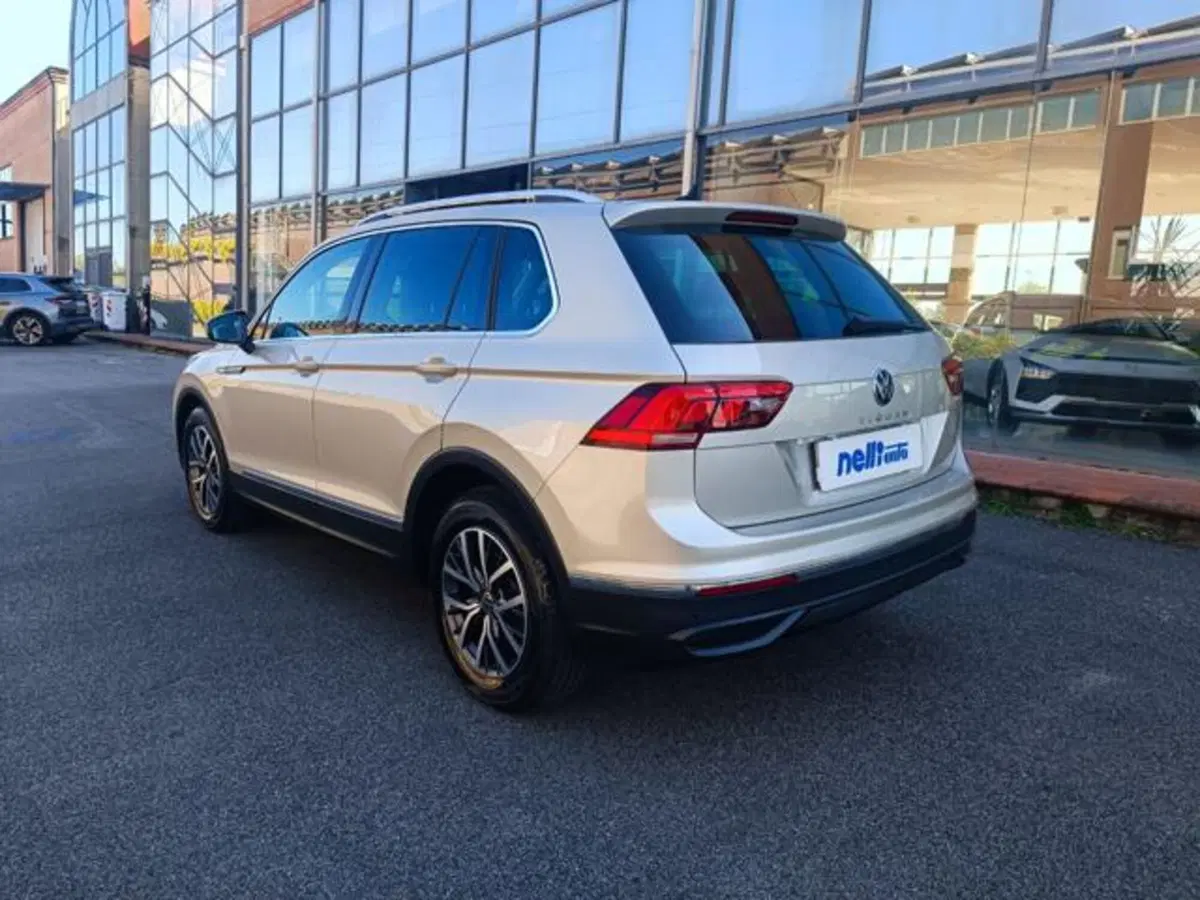 Volkswagen Tiguan usata a Pisa (18)
