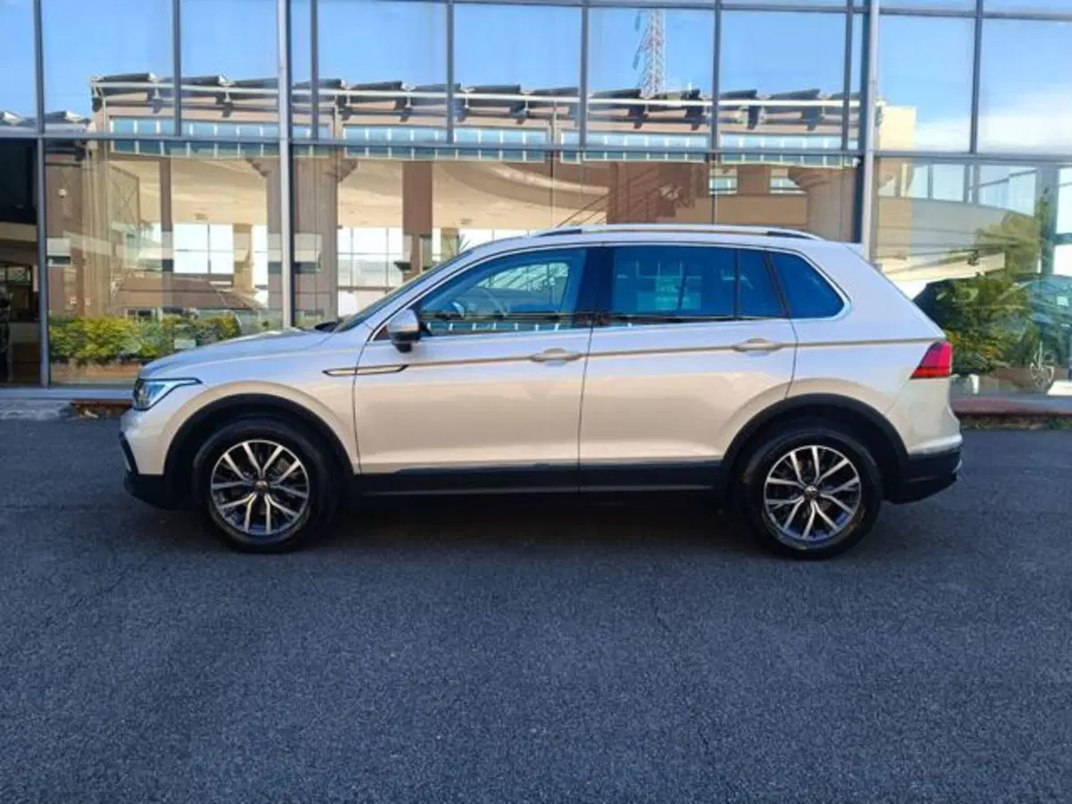 Volkswagen Tiguan usata a Pisa (19)