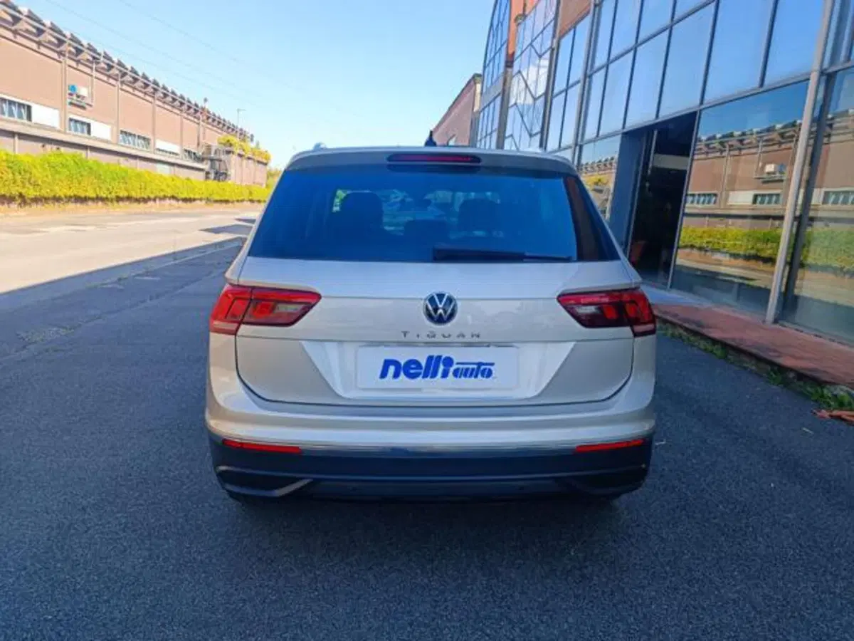 Volkswagen Tiguan usata a Pisa (20)
