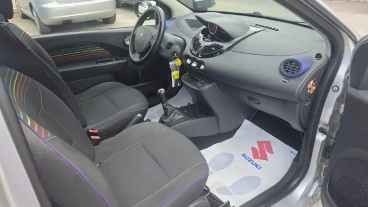 Renault Twingo usata a Macerata (7)