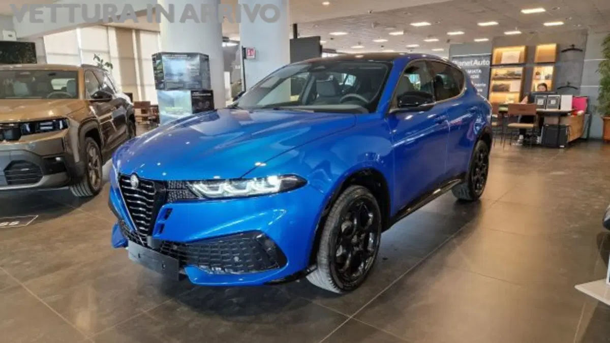 Alfa Romeo Tonale nuova a Modena (3)