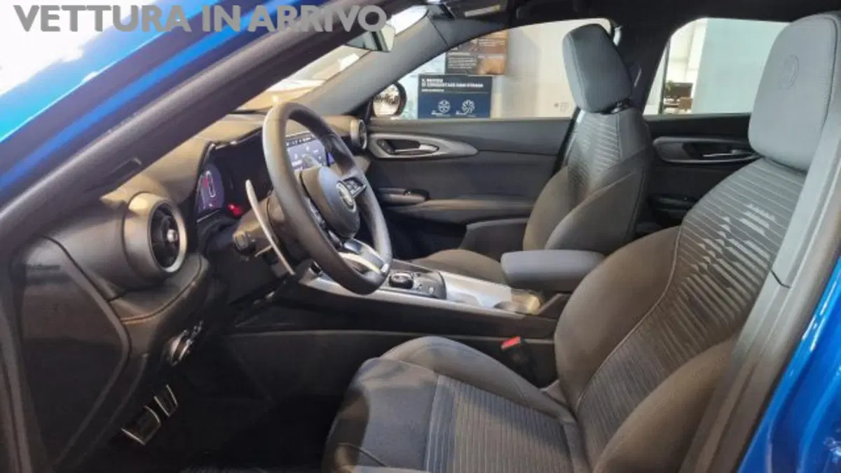 Alfa Romeo Tonale nuova a Modena (9)