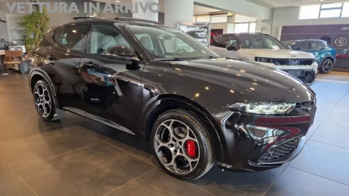 Alfa Romeo Tonale nuova a Modena (2)