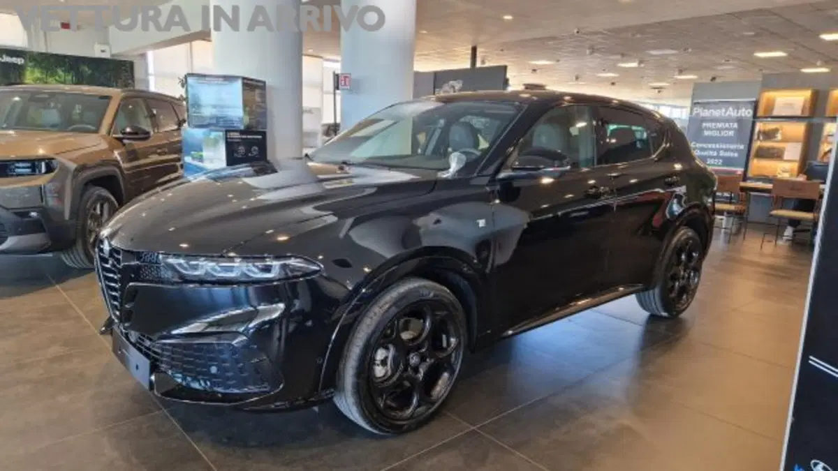 Alfa Romeo Tonale nuova a Modena (2)