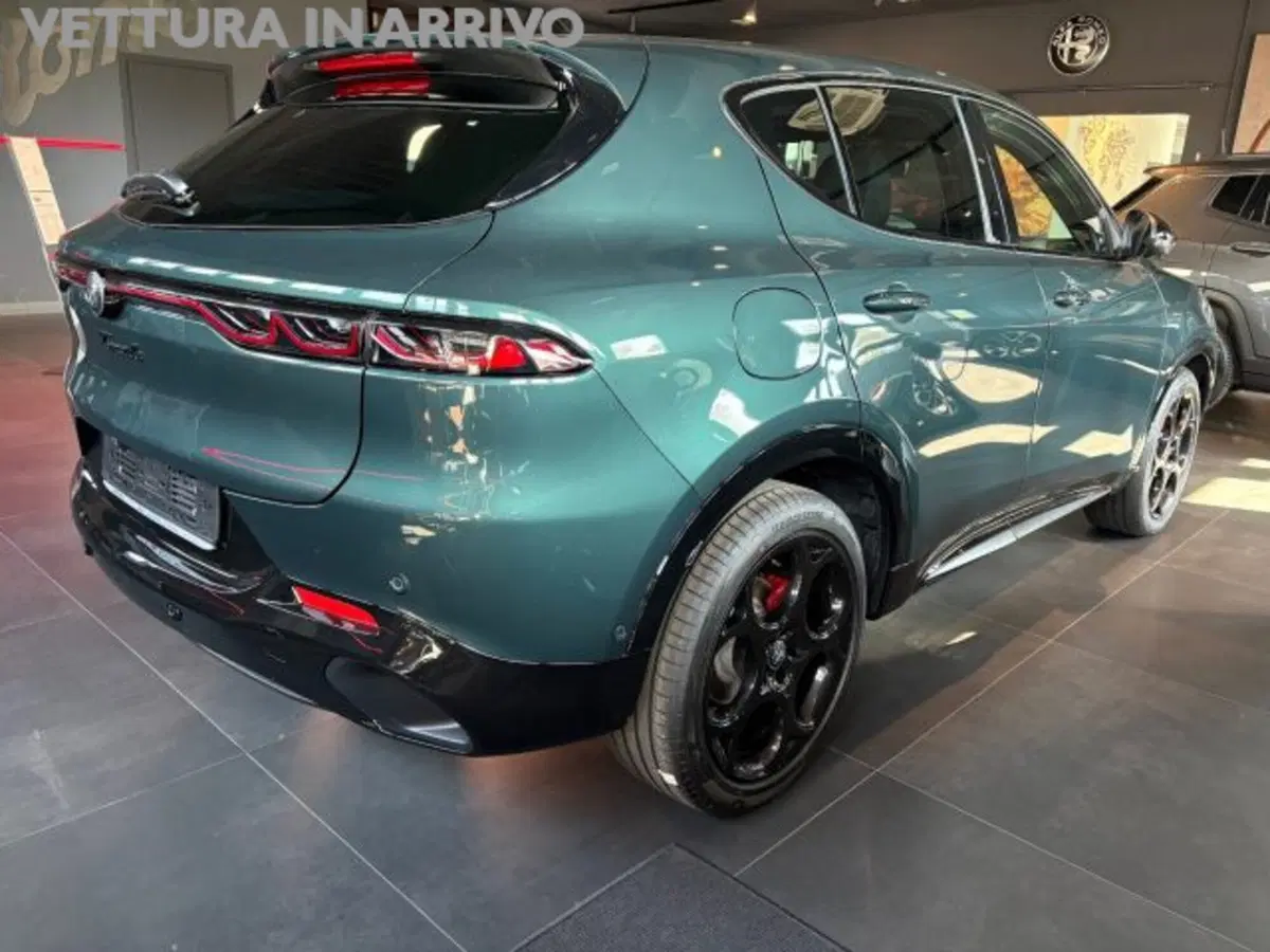 Alfa Romeo Tonale nuova a Modena (10)