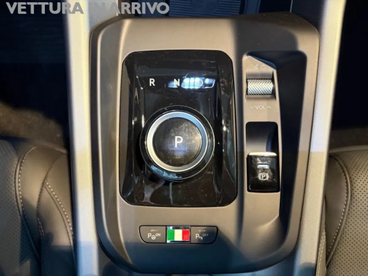 Alfa Romeo Tonale nuova a Modena (14)