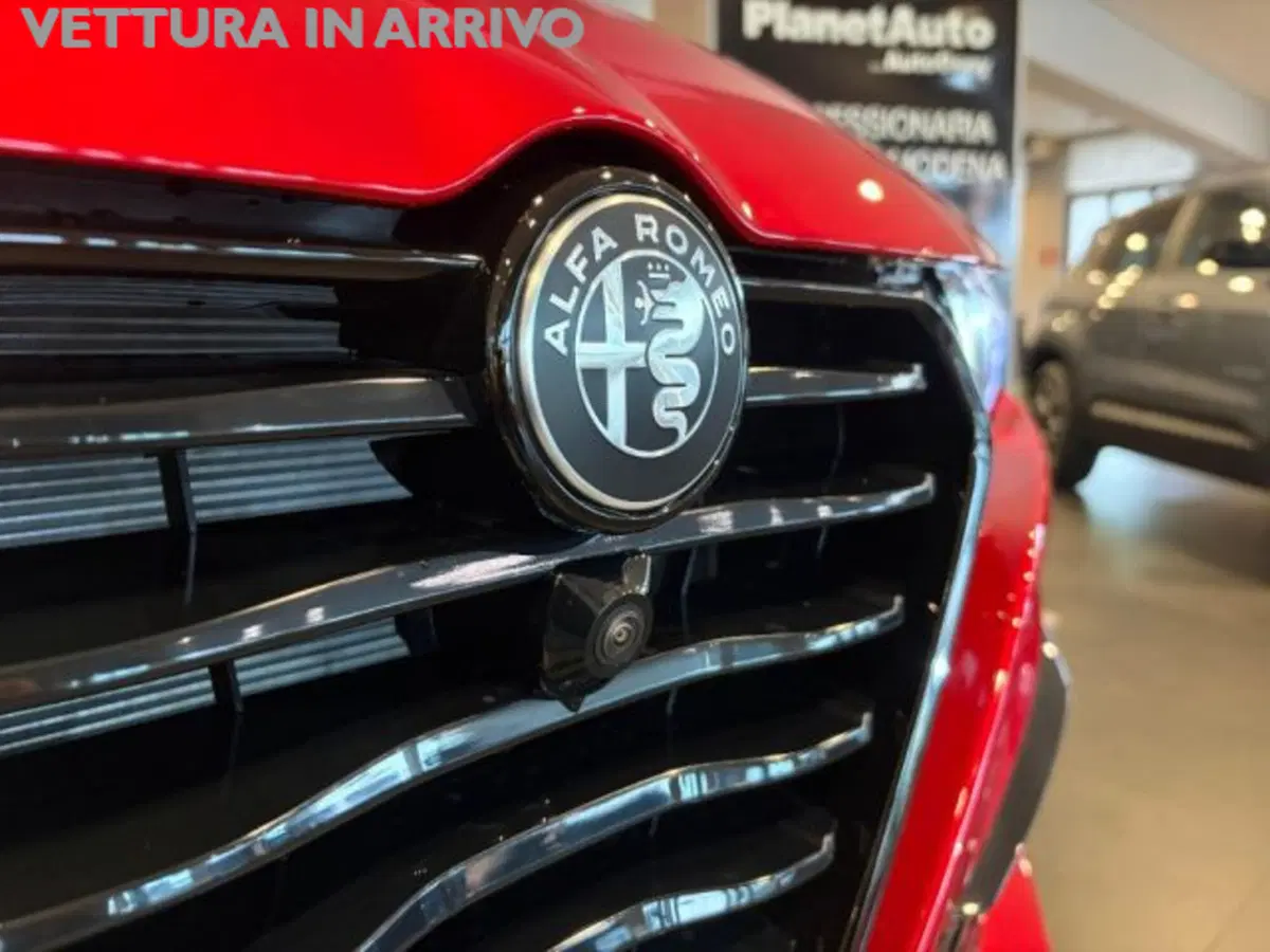 Alfa Romeo Tonale nuova a Modena (10)