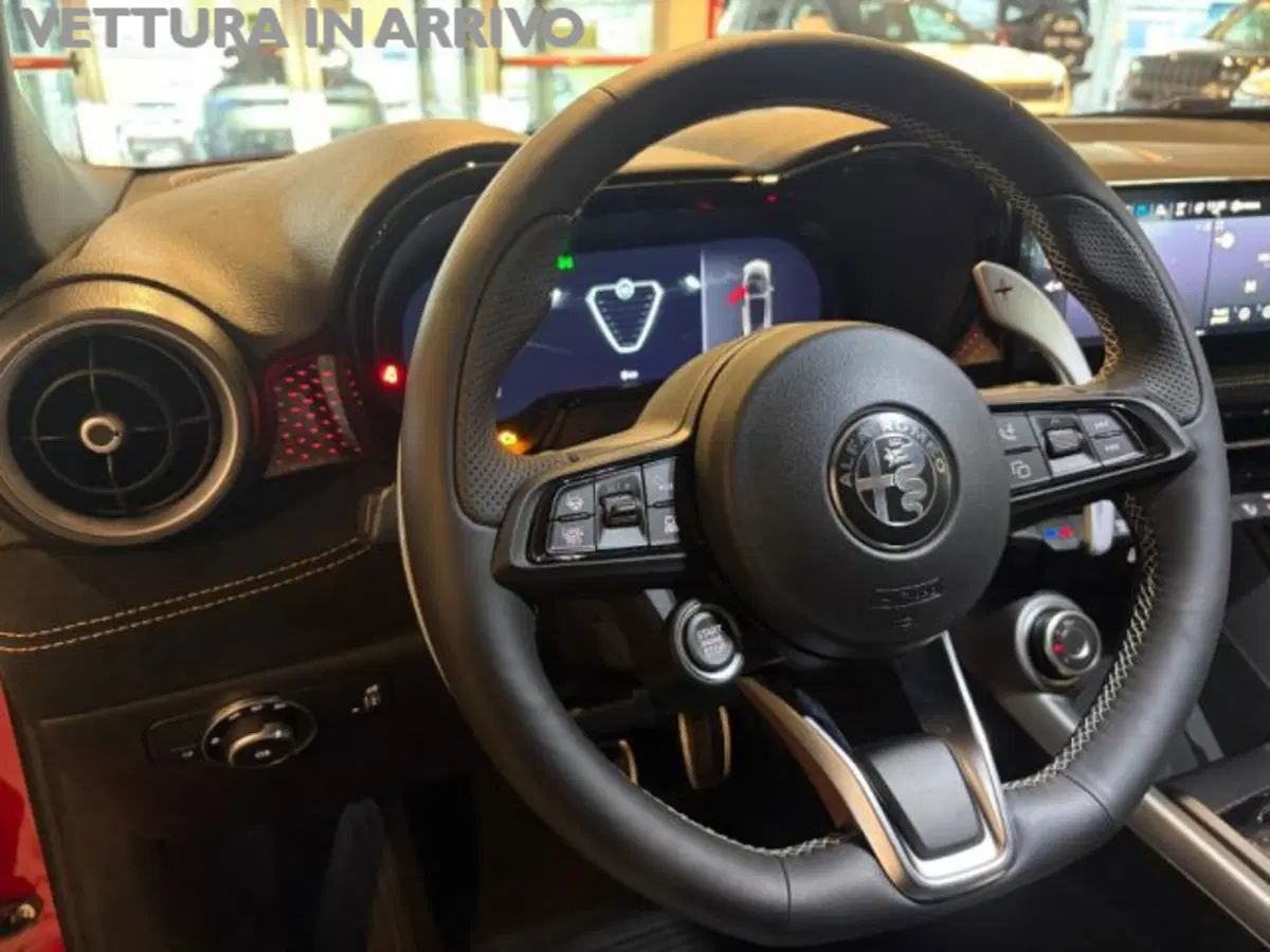 Alfa Romeo Tonale nuova a Modena (16)