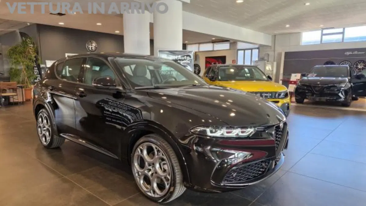 Alfa Romeo Tonale nuova a Modena (3)