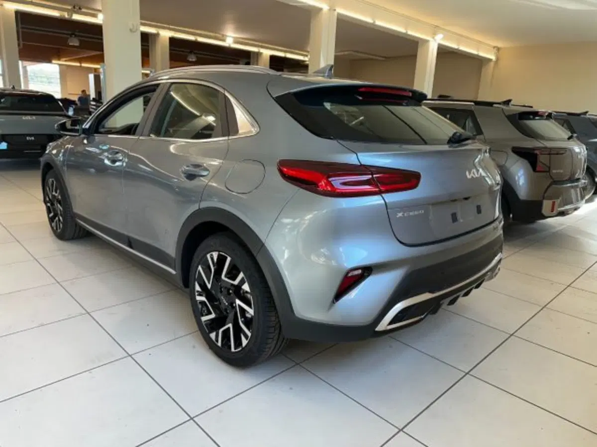 Kia XCeed nuova a Vicenza (4)