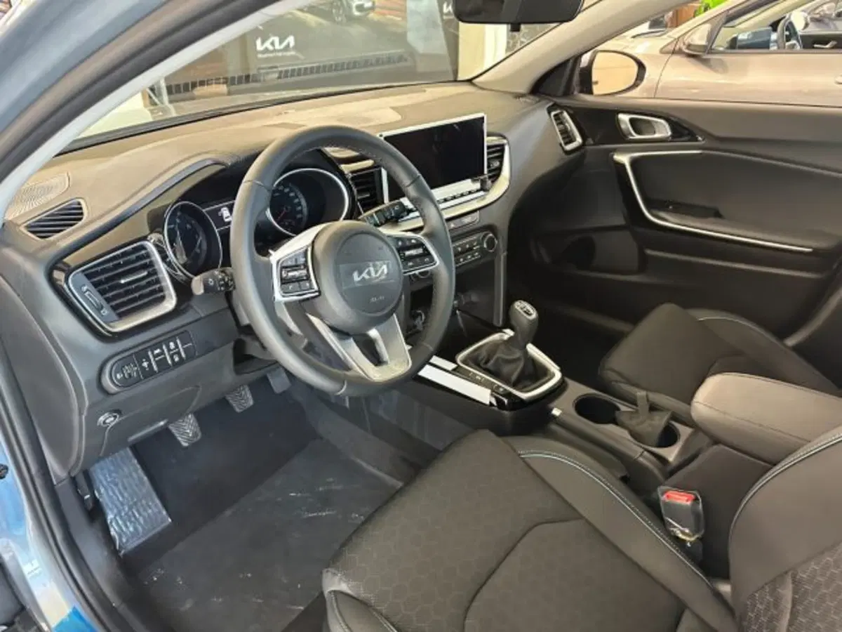 Kia XCeed nuova a Vicenza (5)