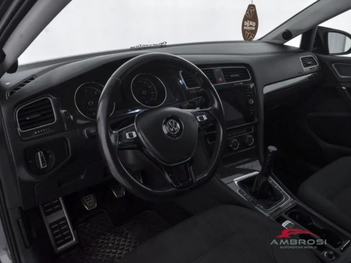 Volkswagen Golf usata a Perugia (8)