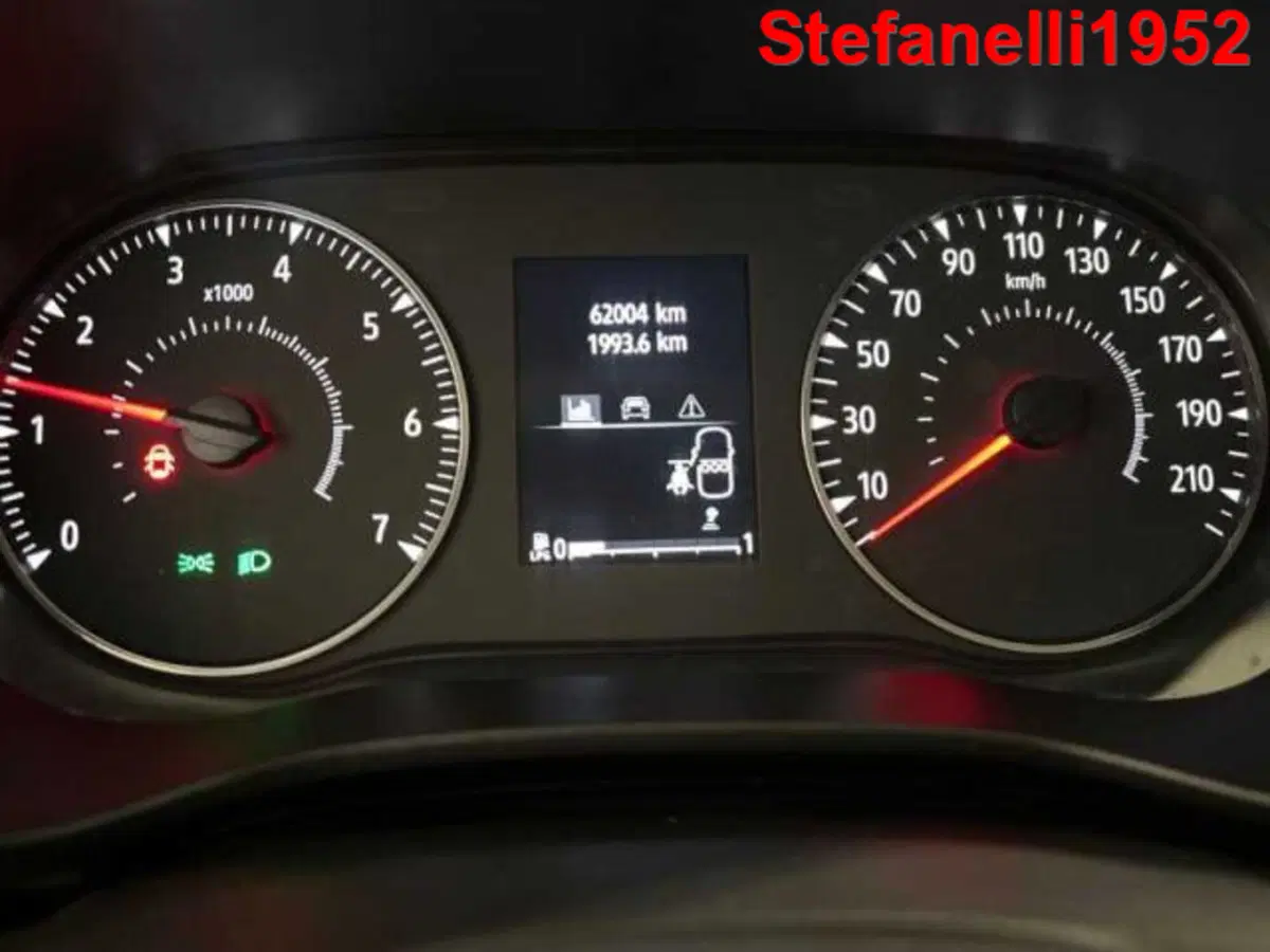 Dacia Sandero usata a Bologna (12)