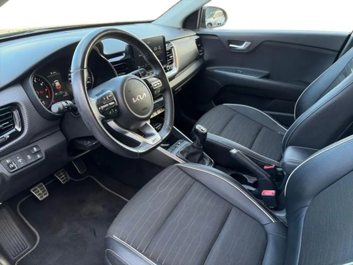 Kia Stonic usata a Sassari (6)